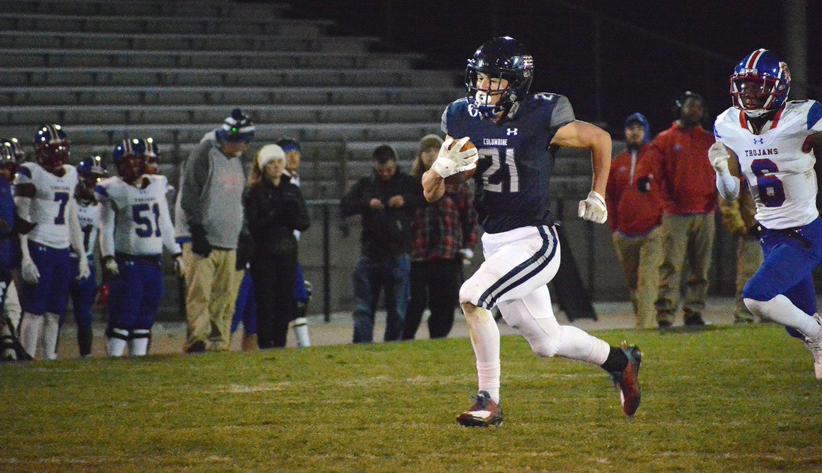 HALFTIME at Jeffco Stadium @Columbineftbl senior @_JoshSnyder_ w/ his 4th TD run of the first half w/ 1:37 left in the 2nd quarter. His 68-yard TD run gives Columbine 51-7 lead on Fountain-Fort Carson. Running clock for the 2nd half. #copreps @postpreps