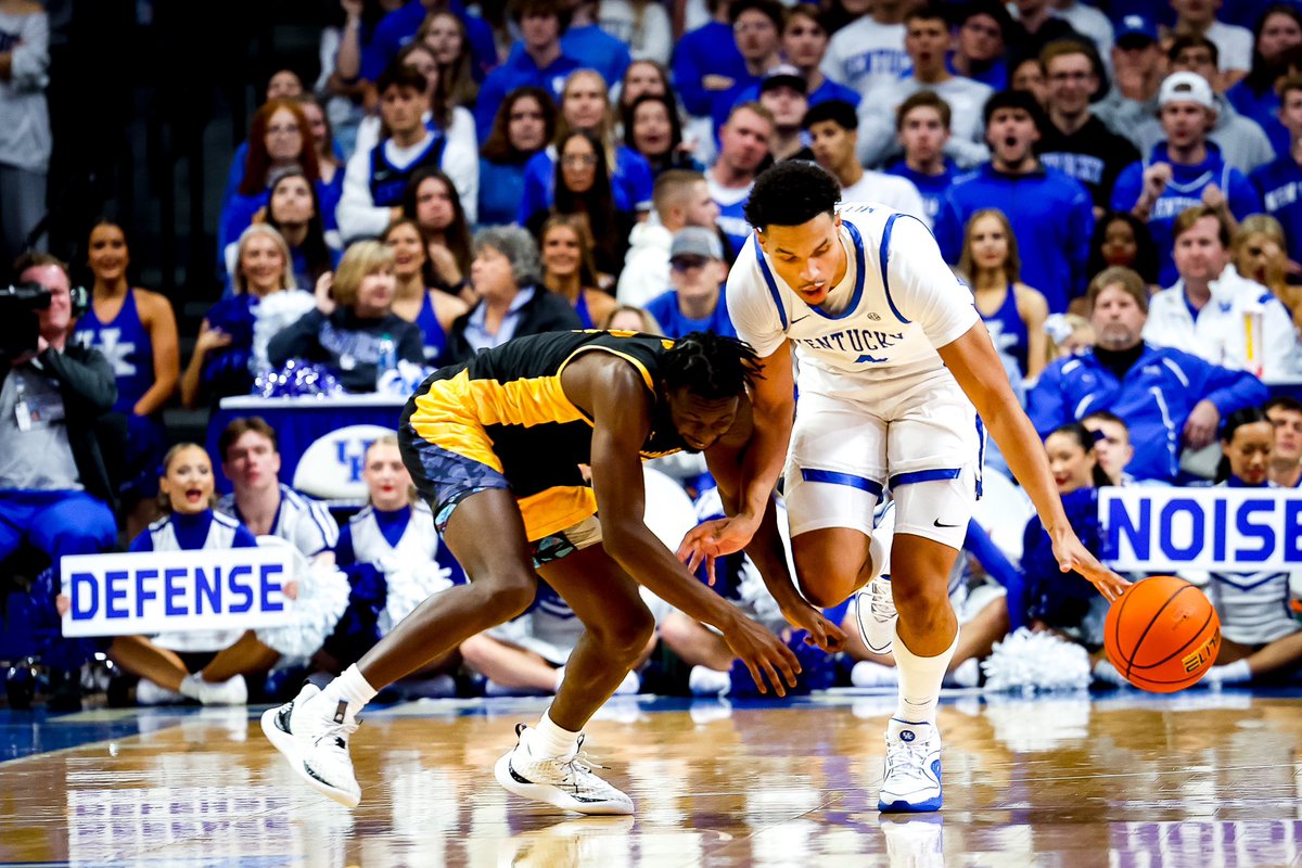 UK &gt; Texas A&amp;M -Commerce 81-61 <a href="/UKAthletics/">Kentucky Athletics</a> @UKBasketbalI <a href="/KyTodayEditor/">Kentucky Today</a> <a href="/keithtaylor21/">Keith Taylor</a>