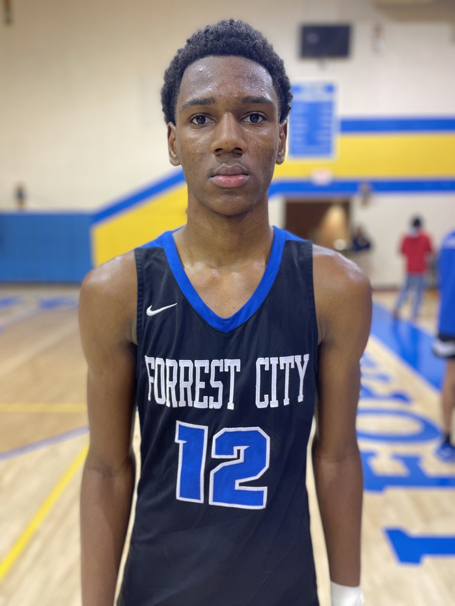 BM Sports Report Player to Watch 2025 Marcus Britt Jr School: Forrest City Stats: 13 Pts 6 Rebs 2 Assists 59-56 win over EStem @ARPrepSports @CrunkdOutEnt @k_sutherlandAR @ETTaylor79 @GradyMajors @CoachBritt1232 @T_Top24 @marcusbritt10_