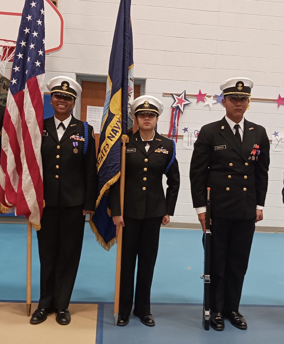 ๐๐ข๐ฅ๐ฅ๐ข๐๐ฆ ๐๐ฅ๐ฅ๐๐ง ๐๐ ๐๐๐๐๐๐ (@allennjrotc) on Twitter photo Day 2 of Veteranโs Day events for our busy Color Guard. This time at <a href="/PV_MiddleSchool/">Pleasant Valley Middle School Bears</a>
Awesome school, students and event. ๐ซก๐บ๐ธ Day 2 of Veteranโs Day events for our busy Color Guard. This time at <a href="/PV_MiddleSchool/">Pleasant Valley Middle School Bears</a>
Awesome school, students and event. ๐ซก๐บ๐ธ