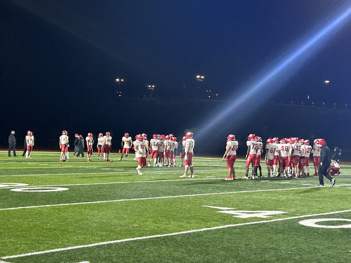 Tyngsborough gearing up to take on Uxbridge for the MIAA Div 7 Quarterfinal game 🏈 #tpsprepares #tigerpride
