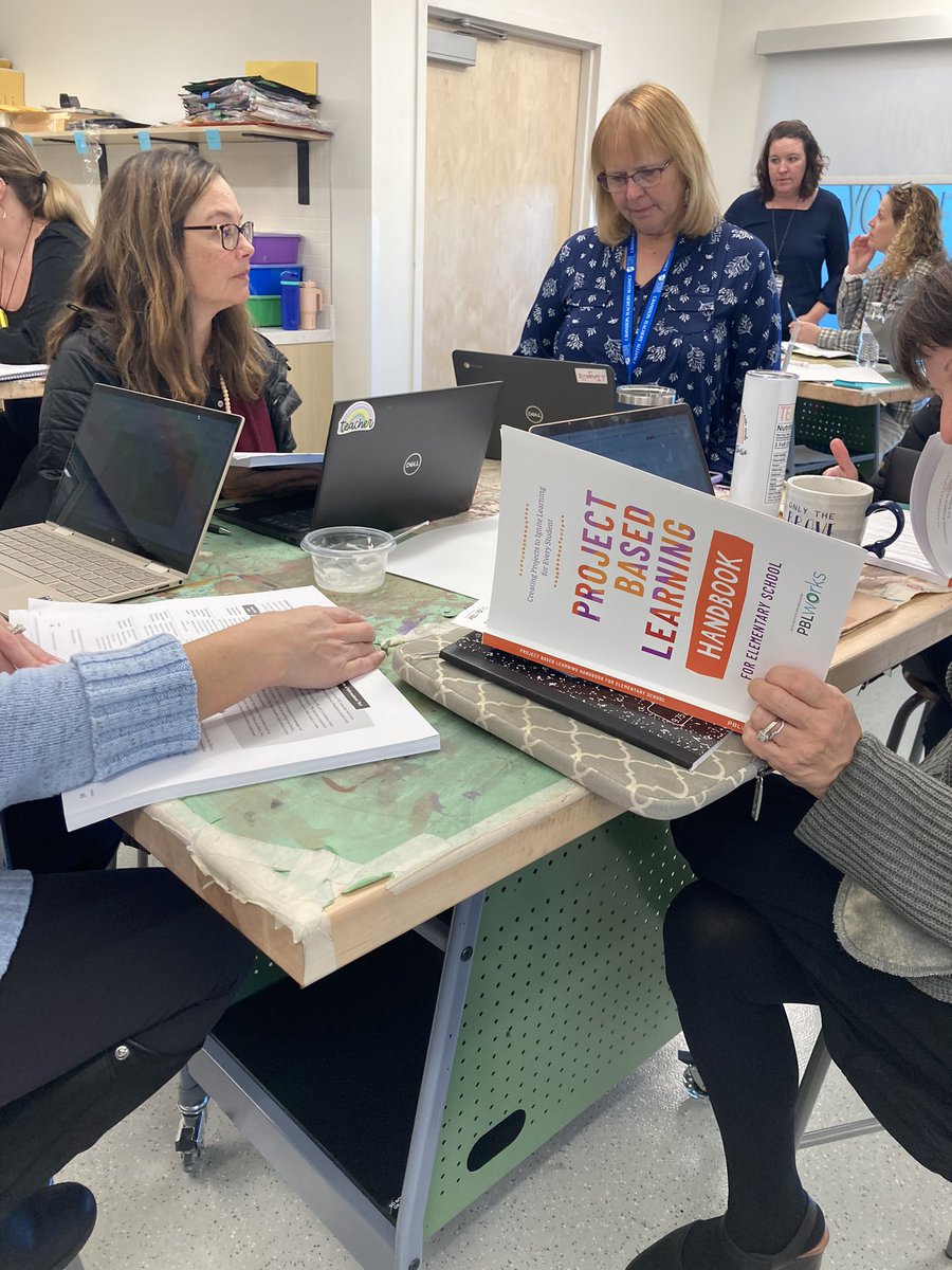 Garden City teachers spent some early morning time this week deepening their understanding of project based learning and planning rich learning experiences for our students. #proudprincipal <a href="/CranstonSchools/">Cranston School Dept</a> <a href="/PBLWorks/">PBLWorks</a>