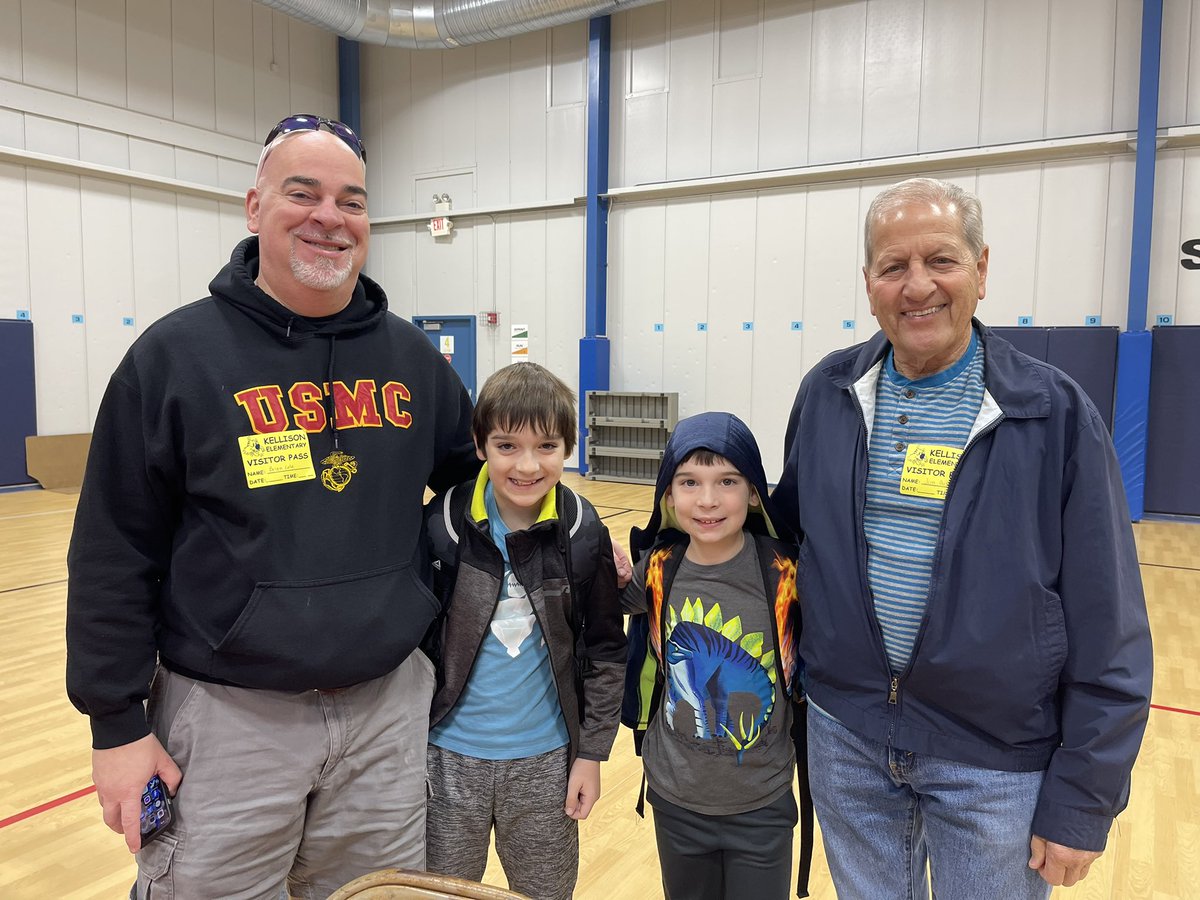 Dr. Dickens tweet media