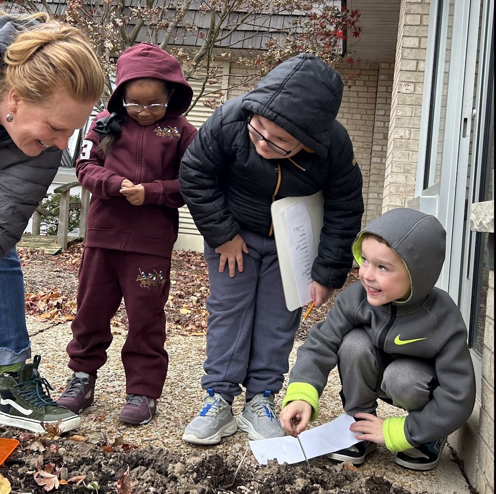 chrisgrayDB's tweet photo. First graders are not afraid of getting their hands dirty. As a part of their plant unit, they will study, measure, and write about the tulips they planted in our courtyard! #DBEagles🌷🫧🌞 https://t.co/xG7WbA80sa