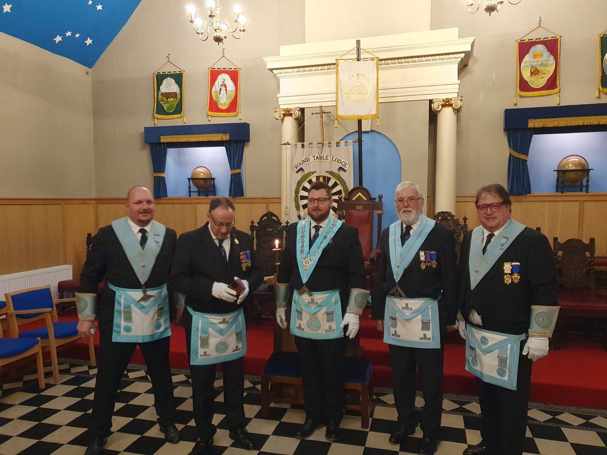 rtl8273's tweet photo. A great evening had by all.

New master in! https://t.co/GmHYHnmibd