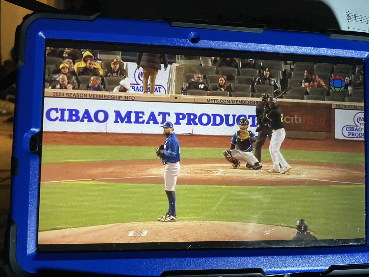 abrahamnormal's tweet image. My favorite ballgame advertisement of ever.