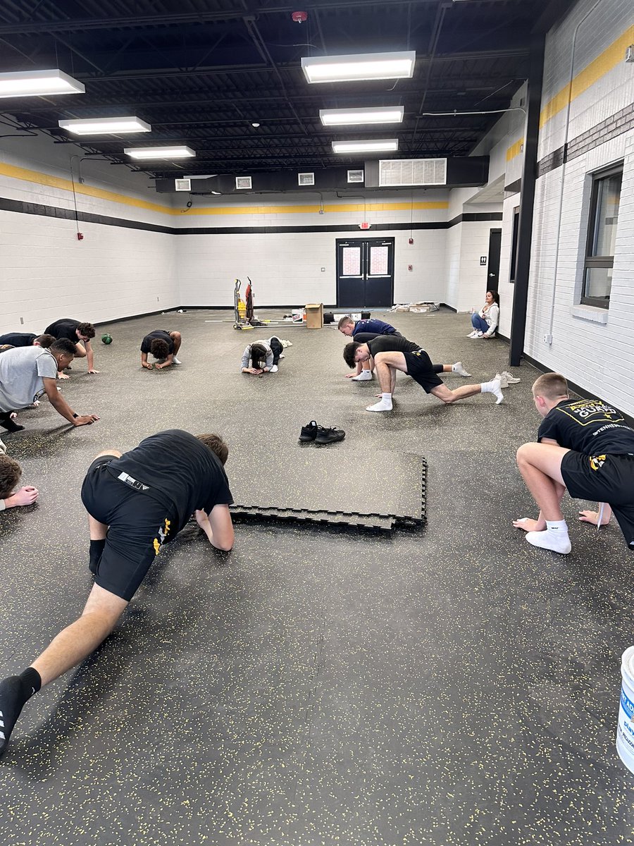 fit_aim's tweet photo. Getting these guys ready for season! Thank for Inviting me out @keesbasketball #aim #aimfit https://t.co/O4ORf08H6z