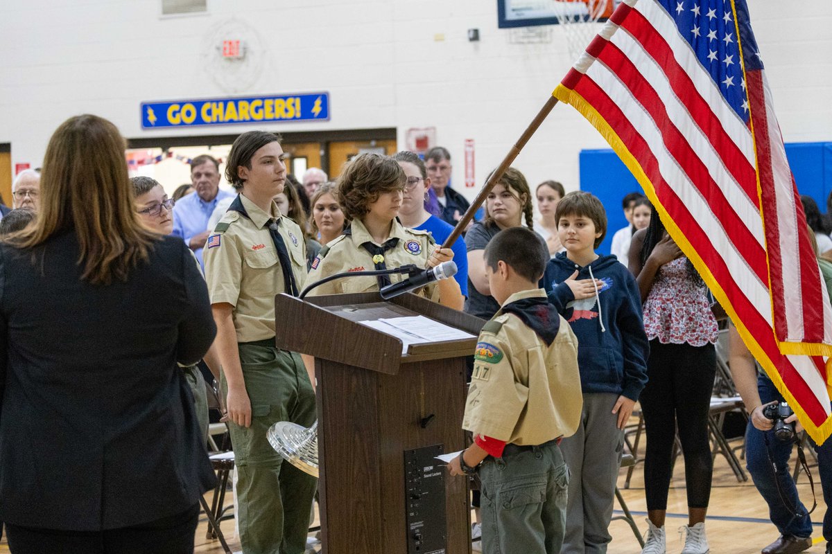 Elmhurst CUSD 205 tweet media