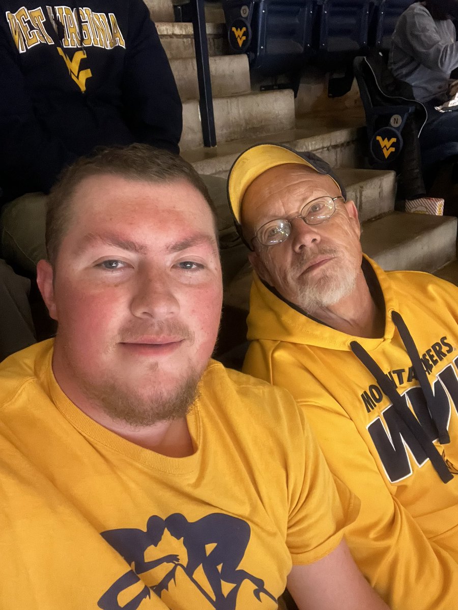 RyanR2173's tweet photo. #wvugame https://t.co/UVEQL3cM5v