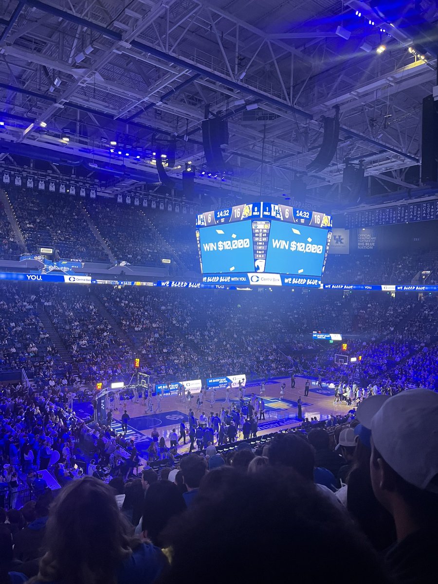 Always cheering on the Cats!! 😺💙🤍🫶🏼🪩✨