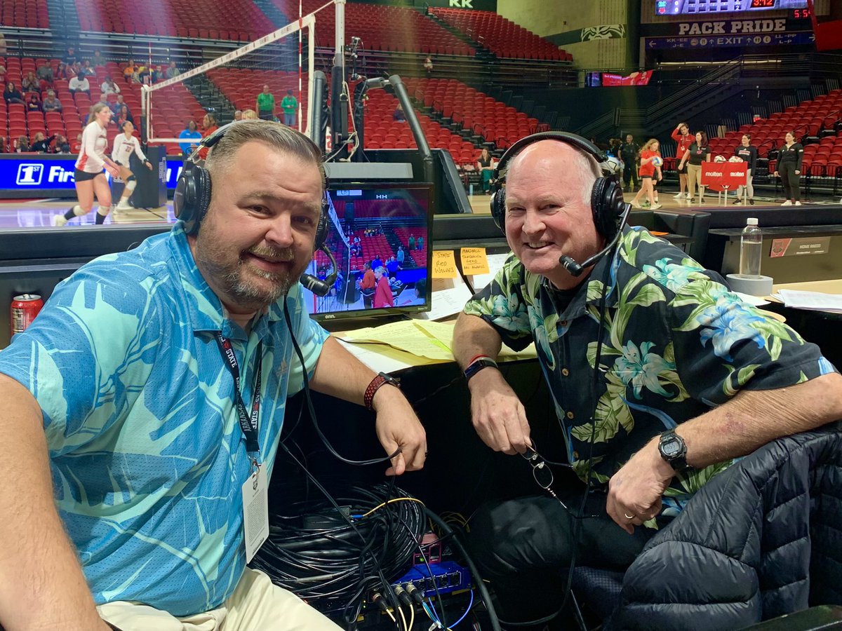 BoboHowls's tweet photo. After years of waiting, I finally get to call an @AStateVB match with @craigcummings8. I dressed appropriately. https://t.co/cw3vZyEWJv