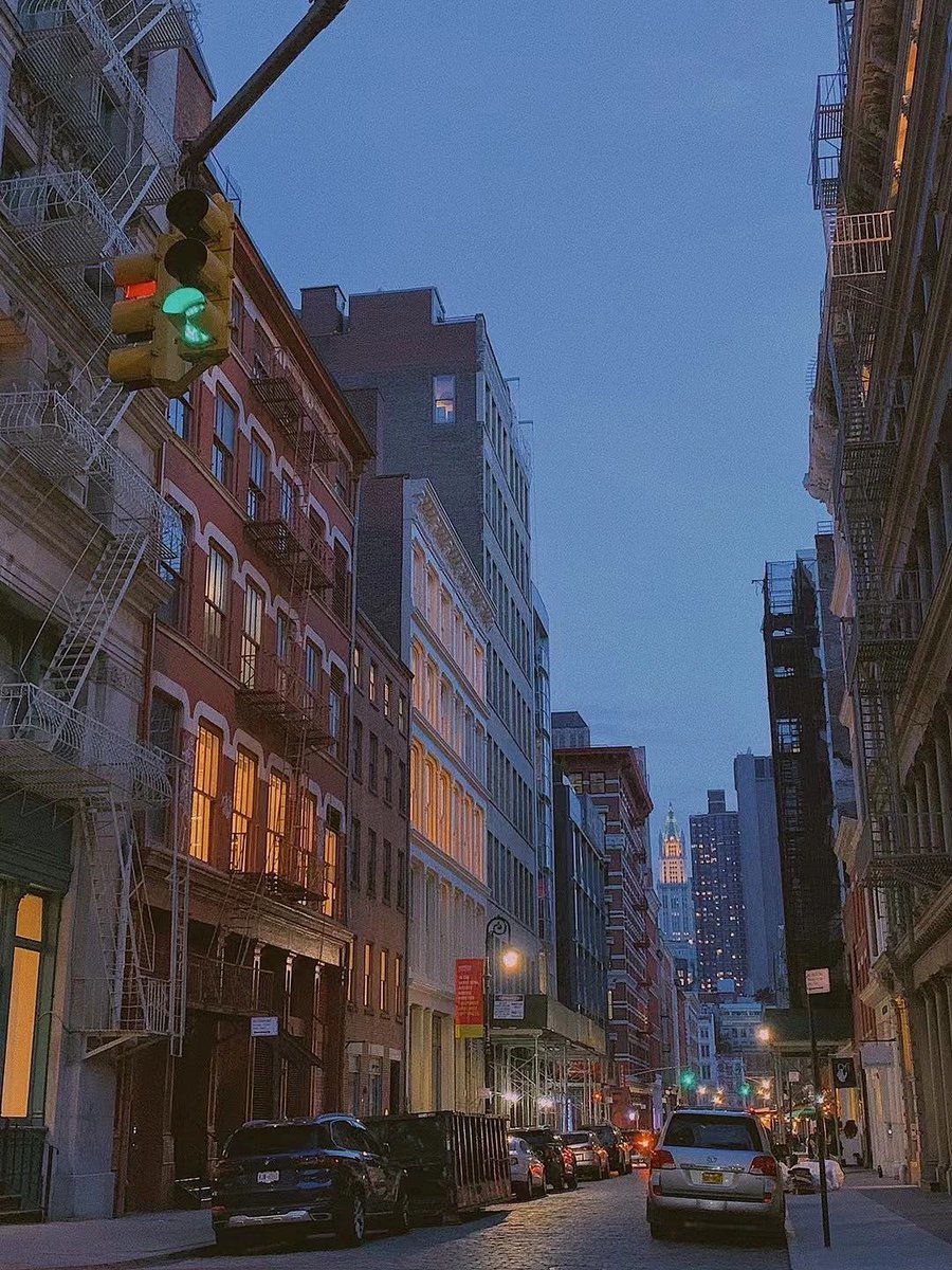 arrapot18's tweet image. Times Square, New York, is an ordinary city #United States of America