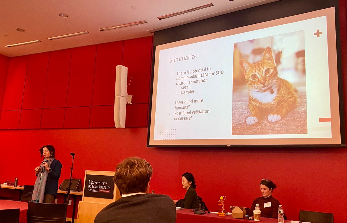 .@Bouzoulay presenting our work on analyzing online Substance Use Disorder (SUD) narratives at TADA #tada2023 <a href="/UMassAmherst/">UMass Amherst</a> 
(Proud Advisor Moment 🎉🤩)