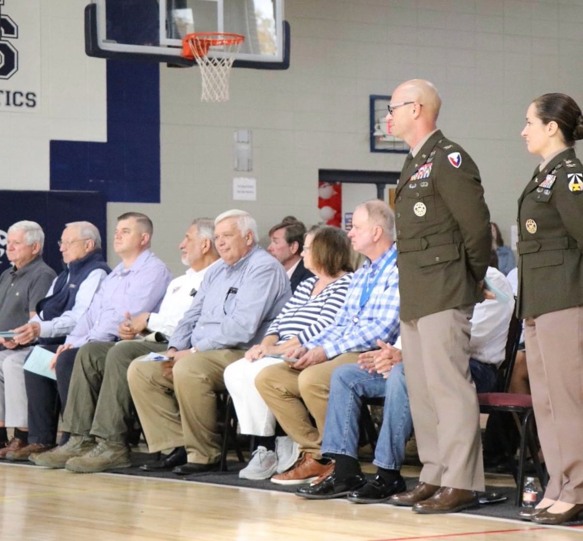 Had the honor of speaking at a school Veterans Day program this week. It was a moving event to simultaneously address youth and fellow veterans about service to our Nation. Past, Present &amp; Future 🇺🇸 #ArmyAviation #USArmy #VeteransDay #Veterans