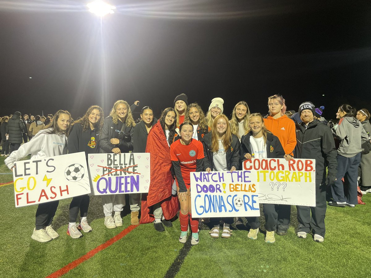 WNYFlashECRL07's tweet photo. Great Job Bella! We had an awesome time watching you! Congrats to Coach Rob and Team West for winning! https://t.co/mNBDa5t2nI