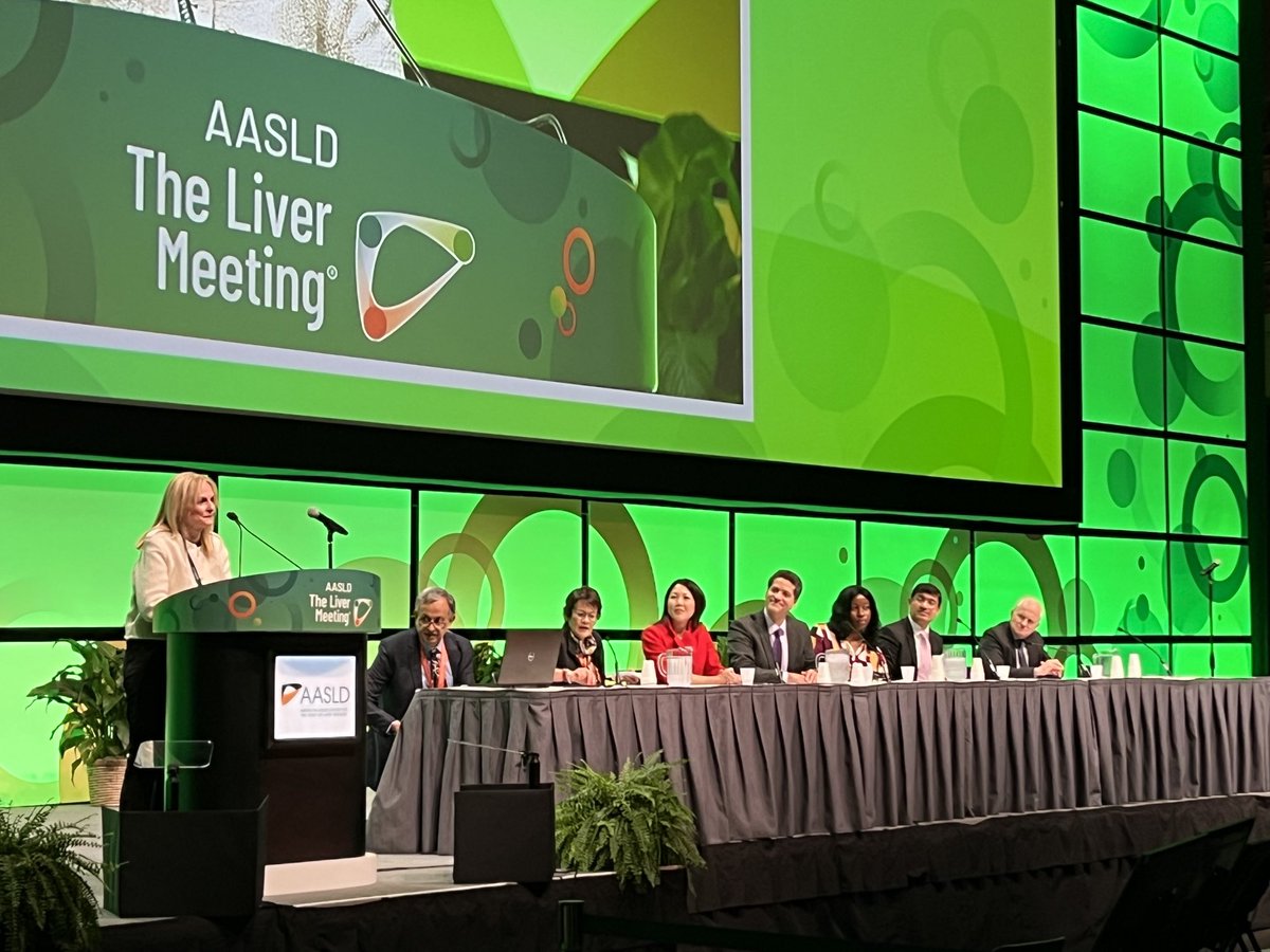 The successful PG course at #TLM2023 has concluded. Informative talks, engaging debates and productive exchanges of ideas were its highlights. Pictured is the last panel which gives a glimpse of the diversity that strengthens ⁦⁦<a href="/AASLDtweets/">AASLD</a>⁩.