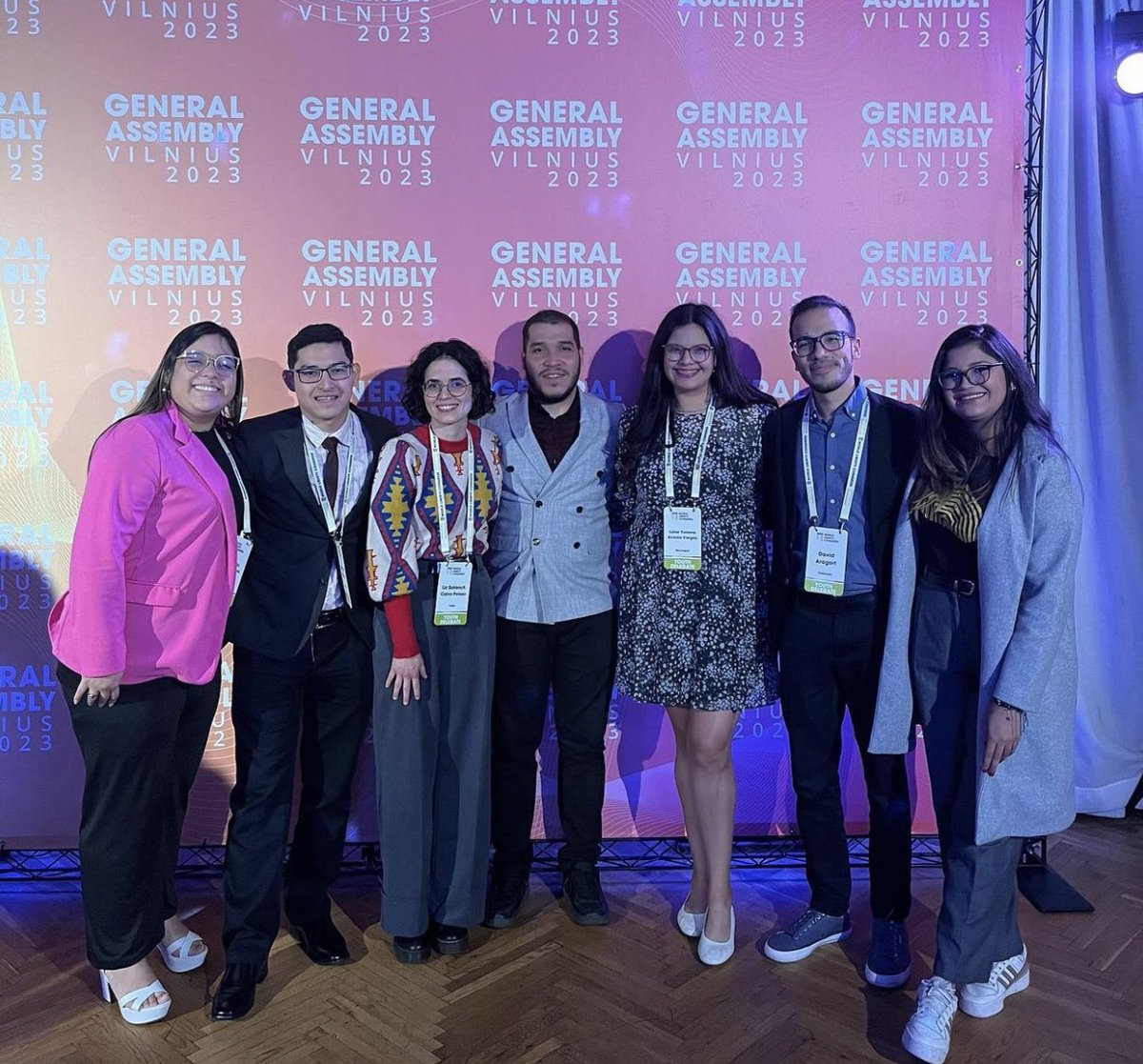 I want to tell you that in recent days I had the opportunity to attend the second edition of the @wlcongress in Vilnius, Lithuania as a young delegate from Nicaragua and @juventudlac in the Youth Liberty Alliance, being selected together with @isabellanoy from Venezuela 🇻🇪 🩵in