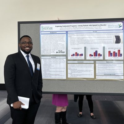 #NewProfilePic
#Fmec2023 Research poster presentation. 1st 🥇 place winner. #fmrevolution #opioidusedisorder #obstetrics #addictionmedicine #MedTwitter