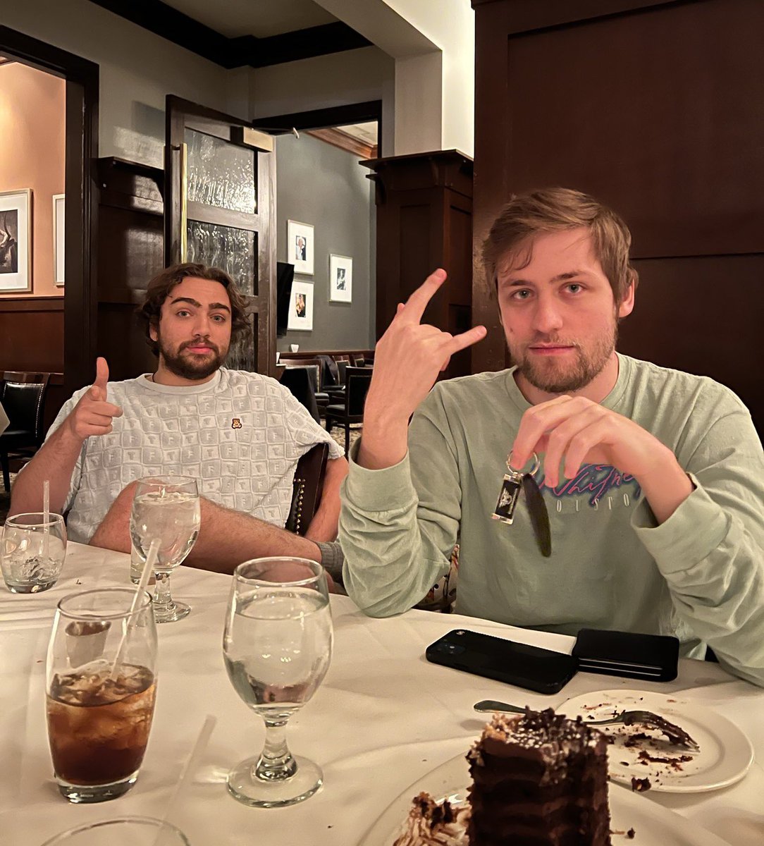 OTKnetwork's tweet photo. These two idiots somehow revived Classic World of Warcraft on Twitch https://t.co/LTq6PyxDkz