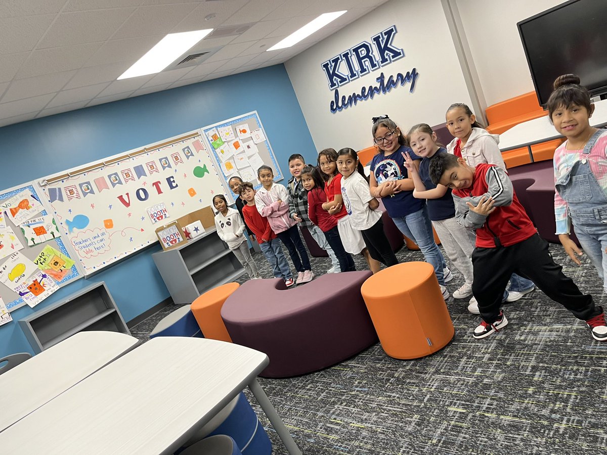 vanedickinson's tweet image. 2nd grade hosted a Goldfish Vs. Cheez-It election. It was great seeing students from all grade levels voting! OUR 2023-2024 BEST SNACK WINNER IS … 🥁🥁🥁Goldfish!! 🎉 @KirkElementary @CFISD_ELAR2_5 #KirkCan #2ndtoNone