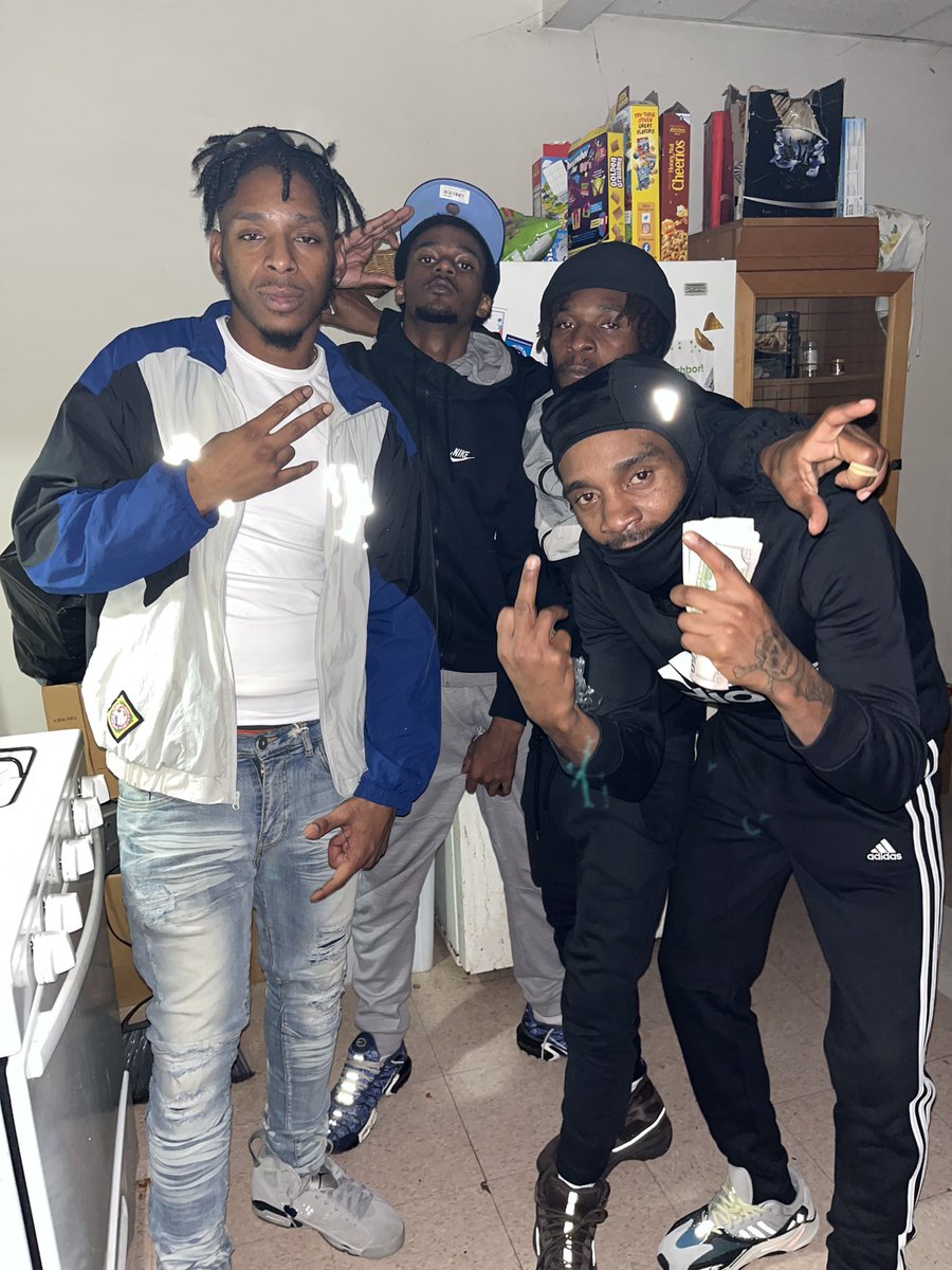 Freaky_Russ's tweet image. Wolves in sheep skin 🐺