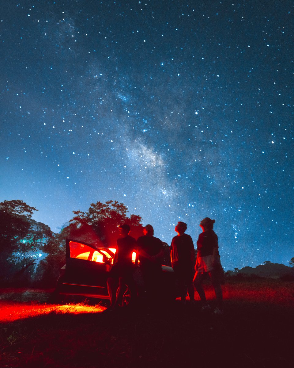 kevalemanr's tweet photo. Tomar un café a las 9 pm y decir: "Y si vamos a tomar fotos de las estrellas por Buena Vista?" https://t.co/zomAot1Gkq