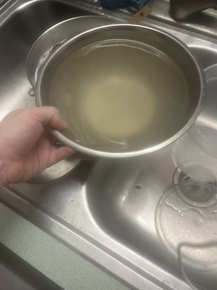 KateLufkin1's tweet image. Anyone else in #nola getting brown water from their faucets? Just started happening about an hour ago. The googly box tells me it might be iron and manganese but it’s never happened before. @SWBNewOrleans #nolatwitter