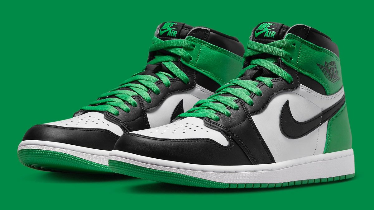 Jayson Tatum arrived in the “Lucky Green” Air Jordan 1 High. 🍀