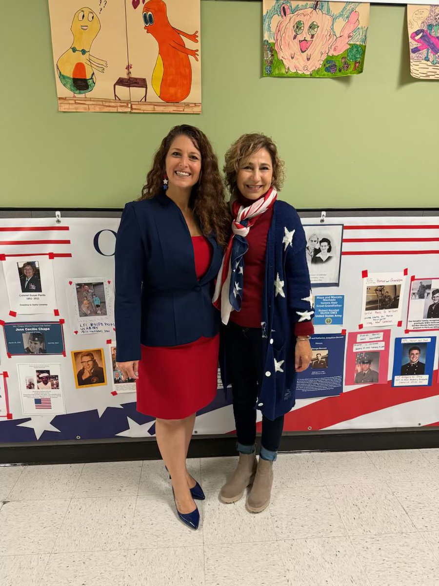 Bernice Kiker Elementary (@kikercomets) on Twitter photo We were honored to welcome our veterans for a beautiful assembly with songs performed by our 3rd graders. Happy Veterans Day <a href="/cdkmath/">Cory Matheny</a> <a href="/AISDElementary/">@AISDElementaryProud</a> <a href="/bethnewton1281/">Beth Newton</a> We were honored to welcome our veterans for a beautiful assembly with songs performed by our 3rd graders. Happy Veterans Day <a href="/cdkmath/">Cory Matheny</a> <a href="/AISDElementary/">@AISDElementaryProud</a> <a href="/bethnewton1281/">Beth Newton</a>