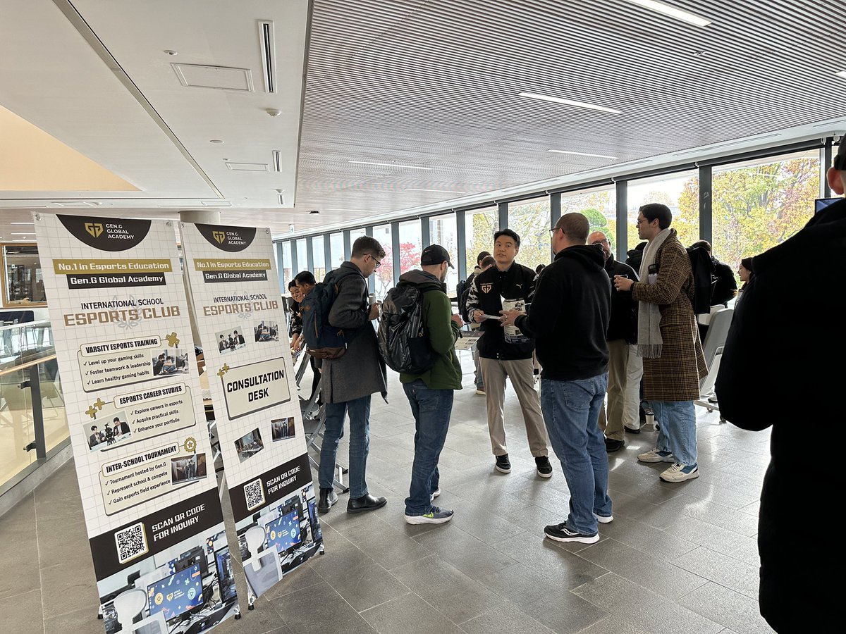 Seoul Foreign School tweet media