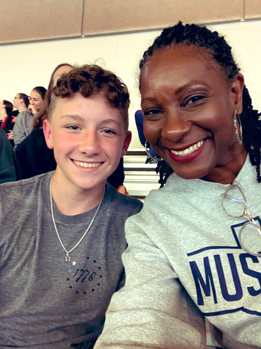 Dr. Onica L. Mayers (@o_l_mayers) on Twitter photo Every now and then you need to be reminded of your why…I was his principal more than 5 years ago and it warmed my 💕 to hear him share the impact that <a href="/KirkElementary/">Kirk Elementary</a> had in his life. He gave a special S/O to <a href="/MrsHankinsClass/">Wendy Hankins</a> <a href="/doriedance/">Dorie Glynn</a> <a href="/ceh1118/">Carrie</a>. #TeachersMatter Every now and then you need to be reminded of your why…I was his principal more than 5 years ago and it warmed my 💕 to hear him share the impact that <a href="/KirkElementary/">Kirk Elementary</a> had in his life. He gave a special S/O to <a href="/MrsHankinsClass/">Wendy Hankins</a> <a href="/doriedance/">Dorie Glynn</a> <a href="/ceh1118/">Carrie</a>. #TeachersMatter