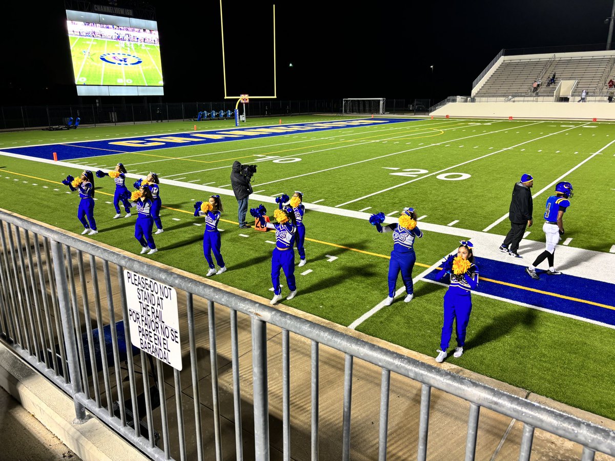 ChannelviewHS's tweet image. It’s game day! Playoff football for our Falcons. Come on down to Ray Maddry Memorial Stadium to watch your Falcons take on the C.E. King Panthers. #WeAreChannelview @emet_crz @tchill_ @ChannelviewISD