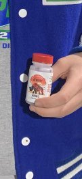 CBurk72's tweet photo. Yes. The manager does have smelling salts for anyone who was wondering. 

@nocontexttxps https://t.co/wZDHbNU8X4