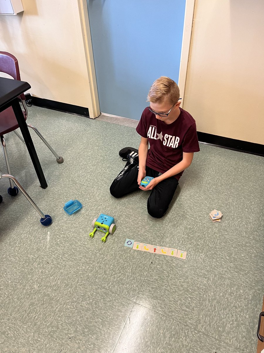 Mr. Jeremy Cribb tweet media