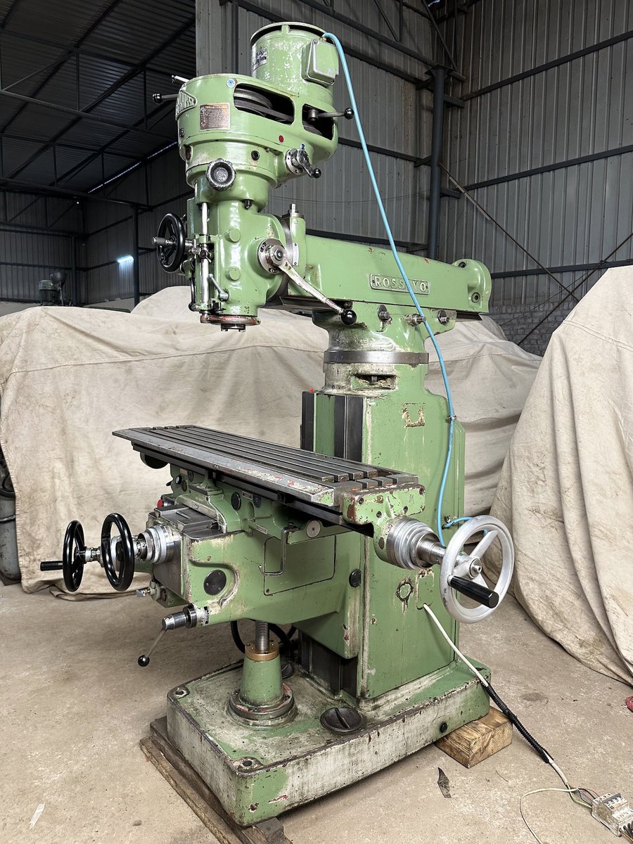 Vertical Milling Machine - Rossi Italy - Table 1200 mm x 250 mm

#milling #millingmachine #millingmachines #millingtools #millingcutter #manualmill #verticalmill #verticalmillingmachine #verticalmills #verticalmilling #madeinitaly #italianengineering #rossiitaly #machining