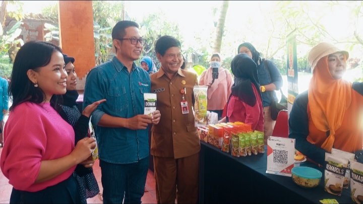#updateblog #aseaniswriting #bccsquad <a href="/bloggercrony/">Bloggercrony</a> 

muslifaaseani.com/2023/11/xl-axi…

Dukung Efektivitas Pemanfaatan Modal UMKM Perempuan - Program Peduli UMKM @XLAxiata_Tbk <a href="/sisternetID/">Sisternet</a>