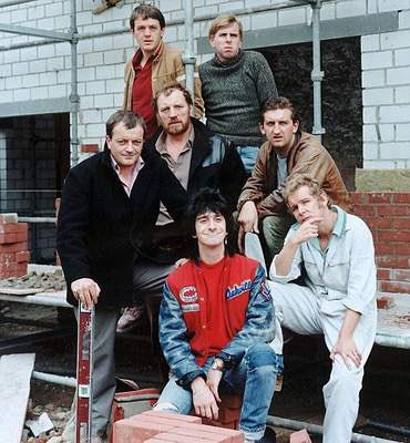 Happy 40th Auf Wiedersehen, Pet!
‘If I Were A Carpenter’ first aired on this day in 1983.