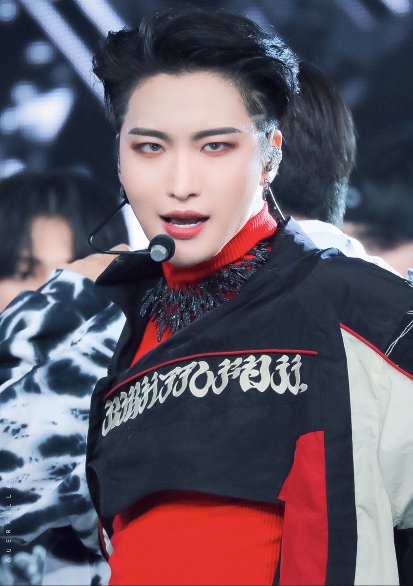 PSH as performance art: the beginning of the World. This is an origin story and an ode to his power on the Movement stage. The moves: immaculate. The fits: superior. The attitude: more superior. Superior-er. #hwallrounder #SEONGHWA #PARKSEONGHWA #ATEEZ #에이티즈 #성화