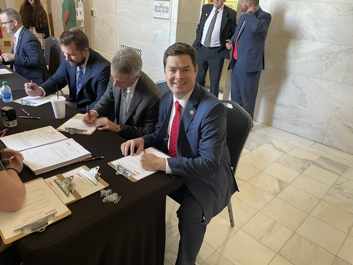 DavidARay's tweet image. I filed this week to run for re-election to House District 69. Its an honor to represent the great folks of north Pulaski &amp;amp; southern Faulkner Counties, &amp;amp; I’ll continue working hard every day to defend our conservative values, lower taxes, &amp;amp; defend individual liberty! #arpx #arleg