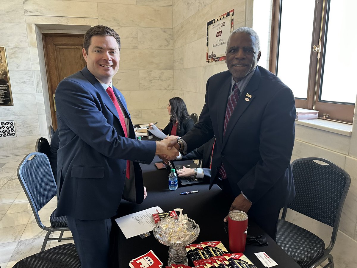 DavidARay's tweet image. I filed this week to run for re-election to House District 69. Its an honor to represent the great folks of north Pulaski &amp;amp; southern Faulkner Counties, &amp;amp; I’ll continue working hard every day to defend our conservative values, lower taxes, &amp;amp; defend individual liberty! #arpx #arleg