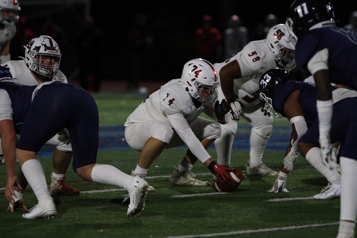 At the end of the first, the score is still 0–0. 
 @metrosports_mk 
<a href="/Northmen_FB/">Oak Park Football</a> 
<a href="/PHTrojansFB/">Park Hill Trojans Football</a>