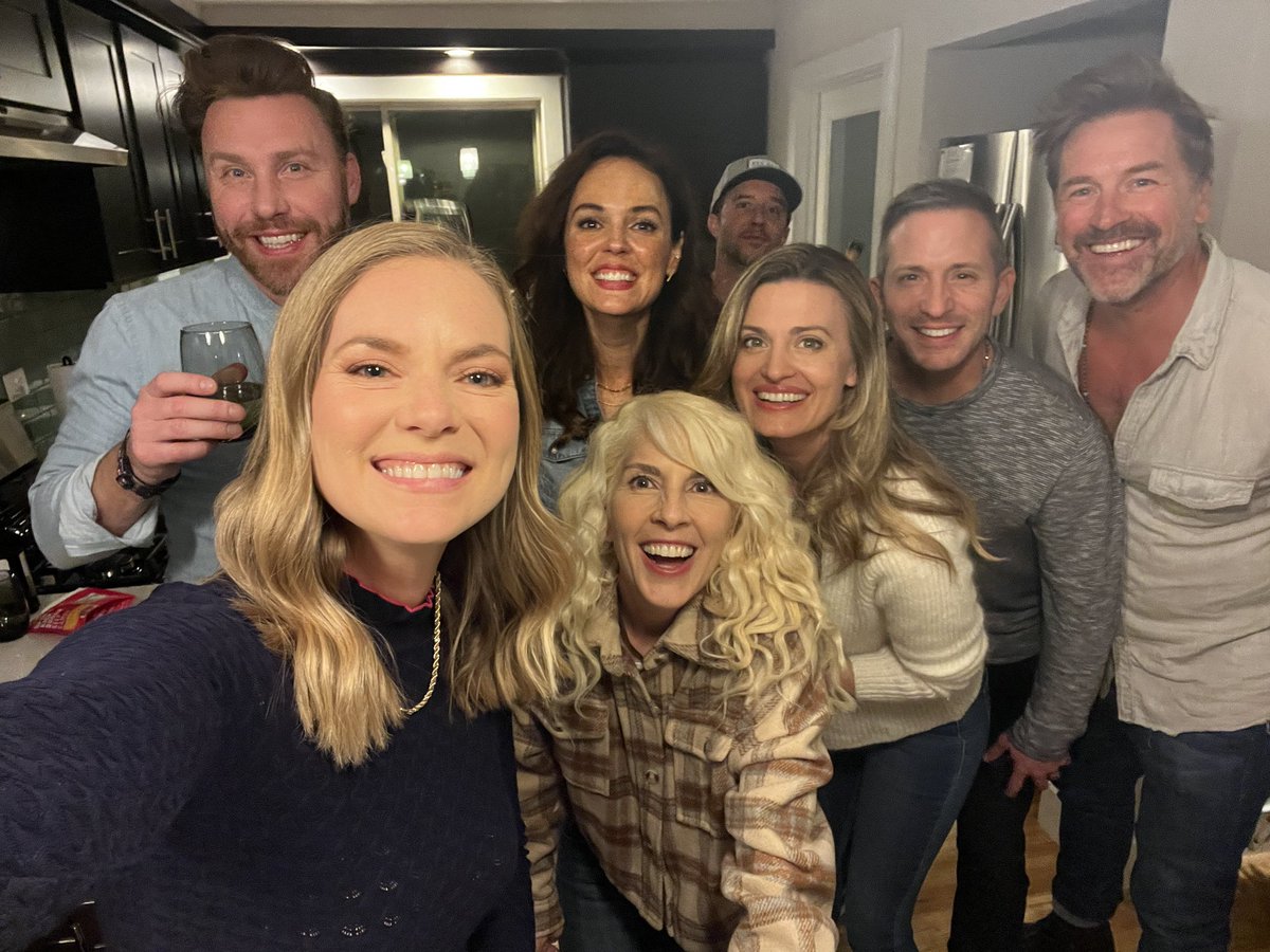 Cindy Busby tweet media