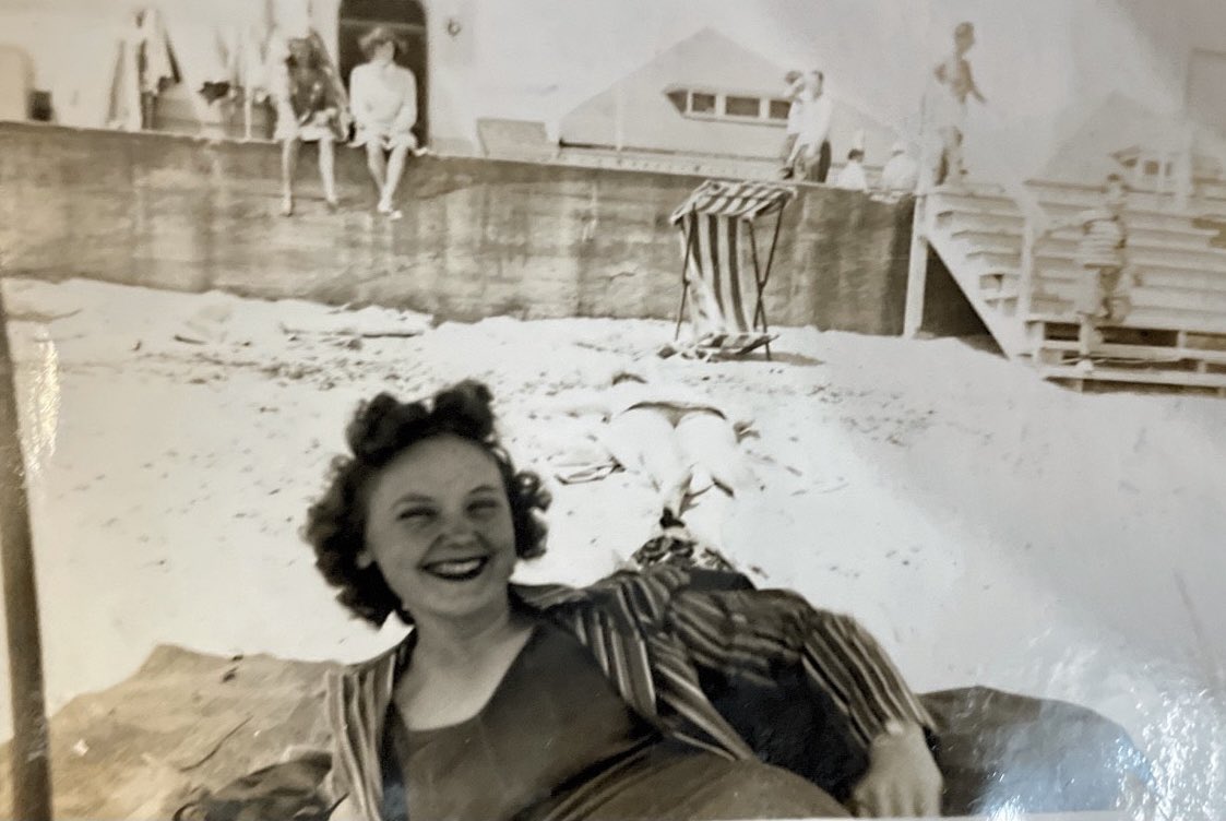 alkayeee's tweet photo. looking at pictures of my grammy and seeing the same smile she carried with her her whole life - she was just a happy soul through and through https://t.co/isbMY1Czsp