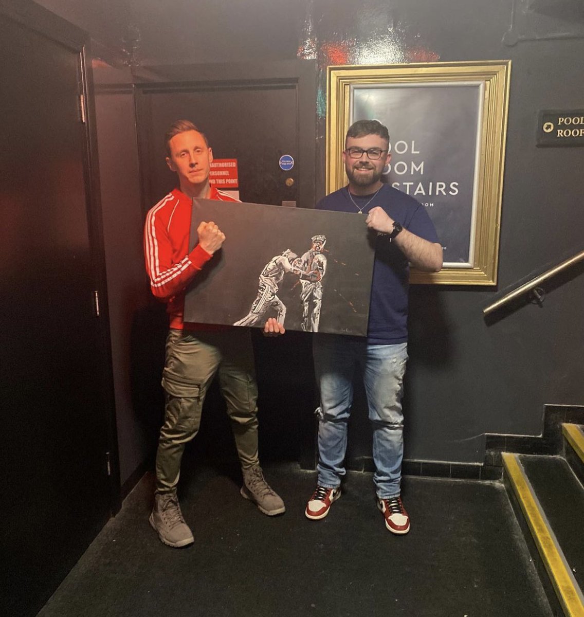 Ryan Feeney (@ryanfeeneyart) on Twitter photo 3 comedians walk into a bar <a href="/shanetodd/">Shane Todd</a> <a href="/paddythedagger/">Paddy Mcdonnell 🌐</a> <a href="/COLINGEDDIS/">COLIN GEDDIS</a>
#art #Belfast #NorthernIreland 3 comedians walk into a bar <a href="/shanetodd/">Shane Todd</a> <a href="/paddythedagger/">Paddy Mcdonnell 🌐</a> <a href="/COLINGEDDIS/">COLIN GEDDIS</a>
#art #Belfast #NorthernIreland