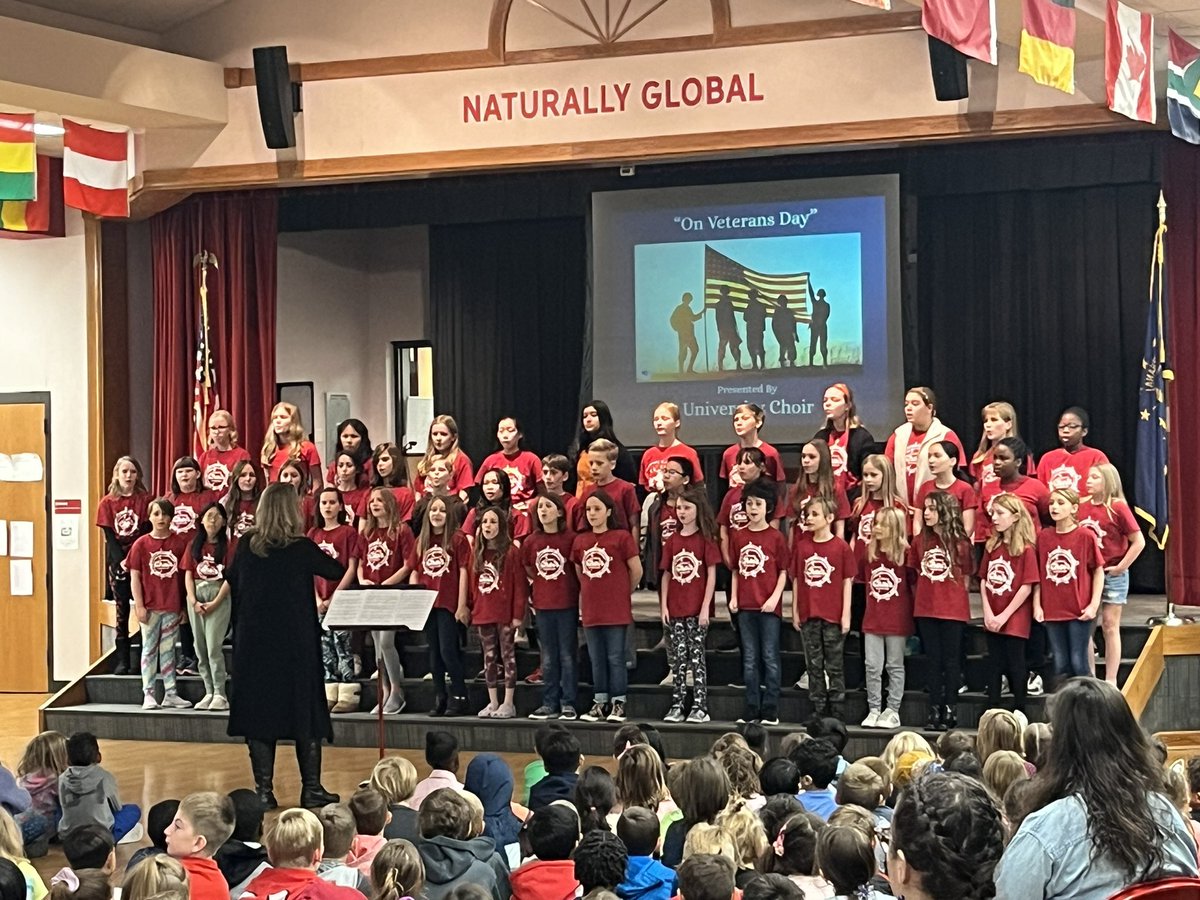 #VeteransDay2023 was a success today! Thank you to the @BHSNCougars choir for performing along with our UES choir, essay readers, and poetry readers. The veterans in attendance were very grateful. @MCCSC_EDU