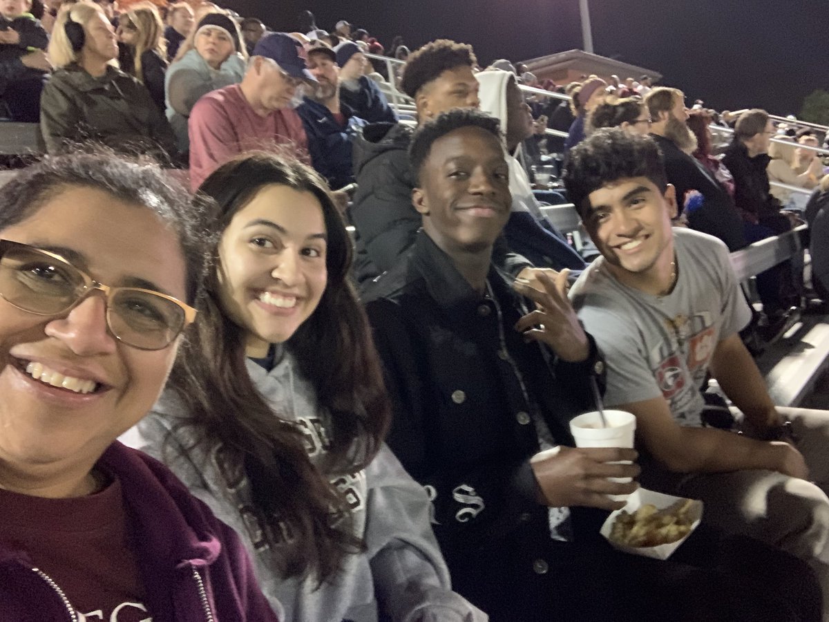 Friday night lights at the den! <a href="/wk_timberwolves/">WhiteKnollHighSchool</a>