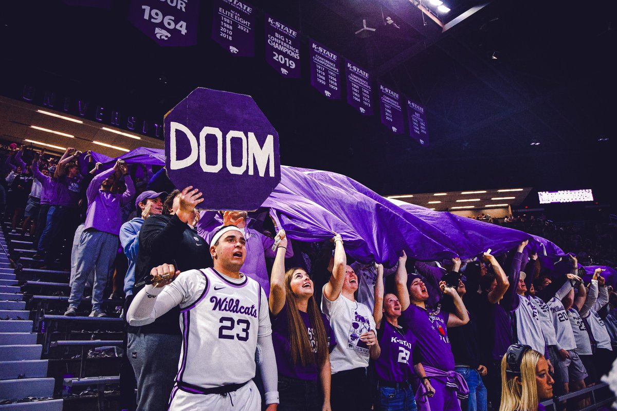 This is how we Do(om) it 🎶

#KStateMBB x <a href="/KState_Students/">K-State Student Section</a>