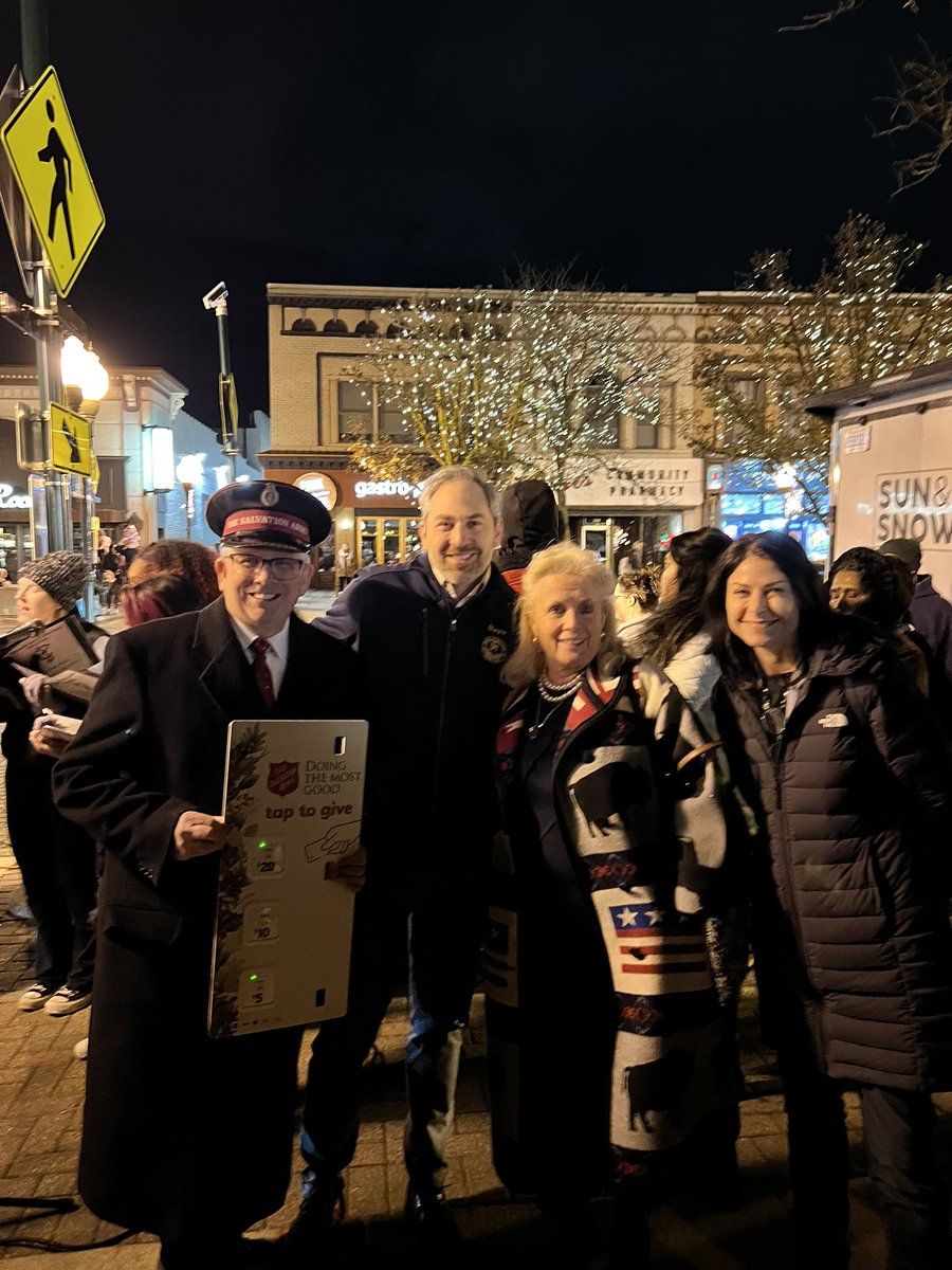 RepDebDingell's tweet photo. Holiday traditions are beginning. Joined @PlymouthMich as they turned on the Main Street Boulevard holiday lights and the Salvation Army Plymouth Corps kicked off their Red Kettle Campaign. https://t.co/rHAQccyNag