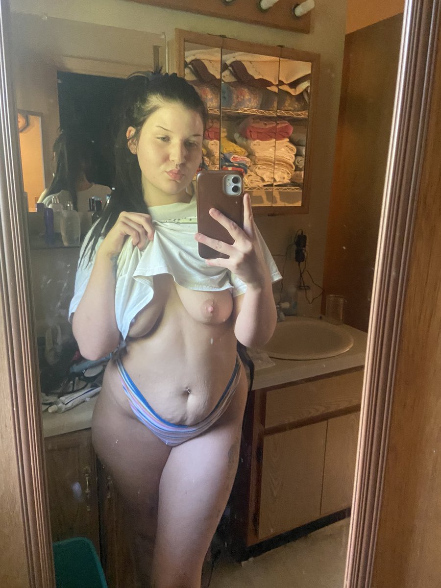 Urfavslut555’s pics and videos