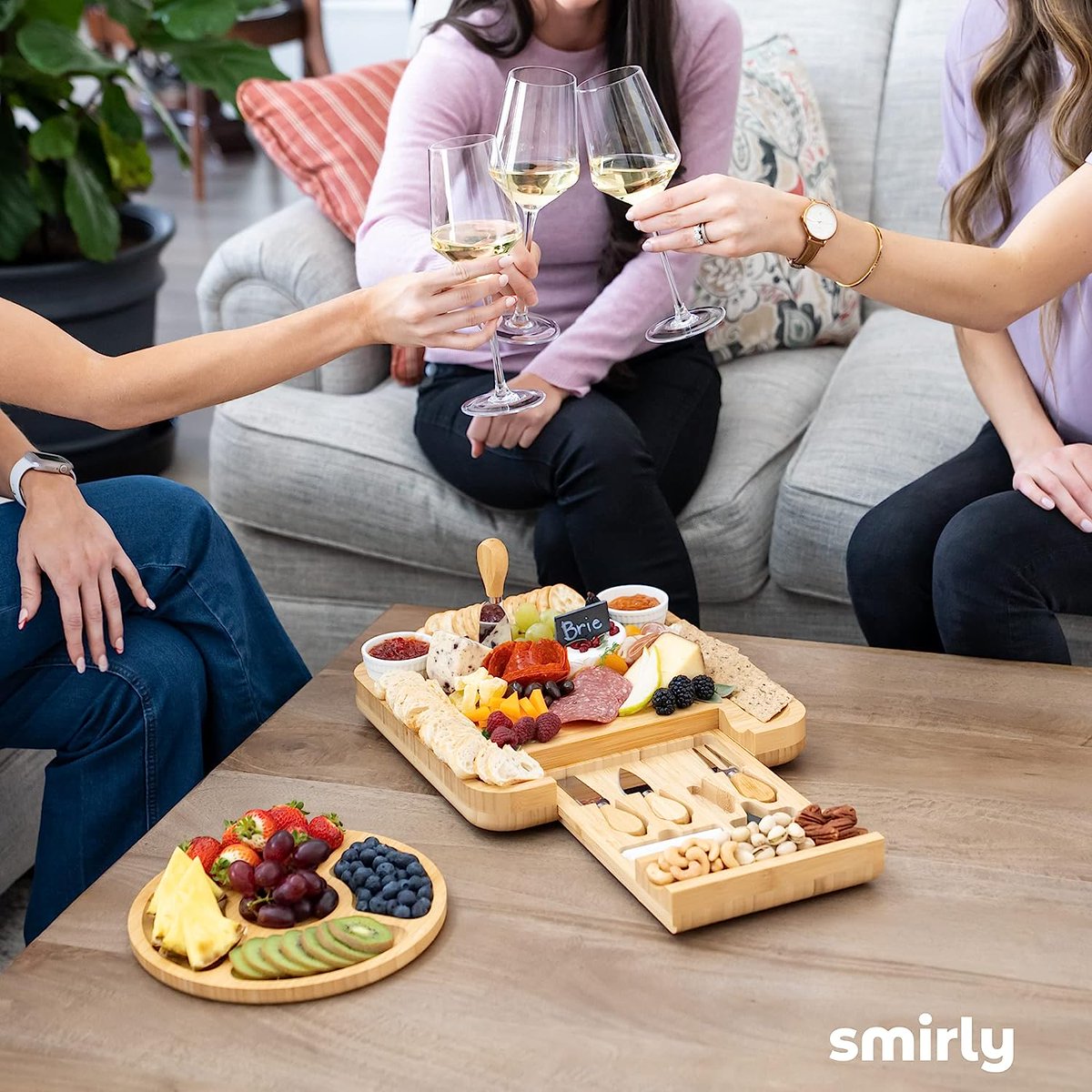 AmazonGr8Finds's tweet photo. SMIRLY Charcuterie Boards Gift Set
https://t.co/67yVRz2i0c
#Amazon #musthave for dinner parties https://t.co/0tMm7nW1GE